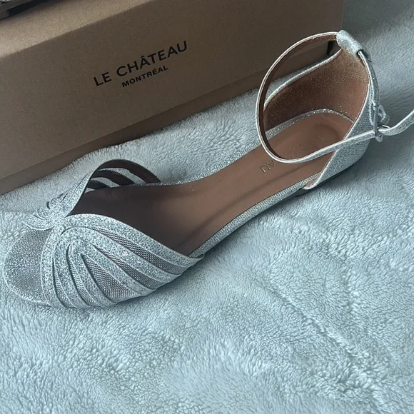 Sparkly flats - Picture 2 of 6